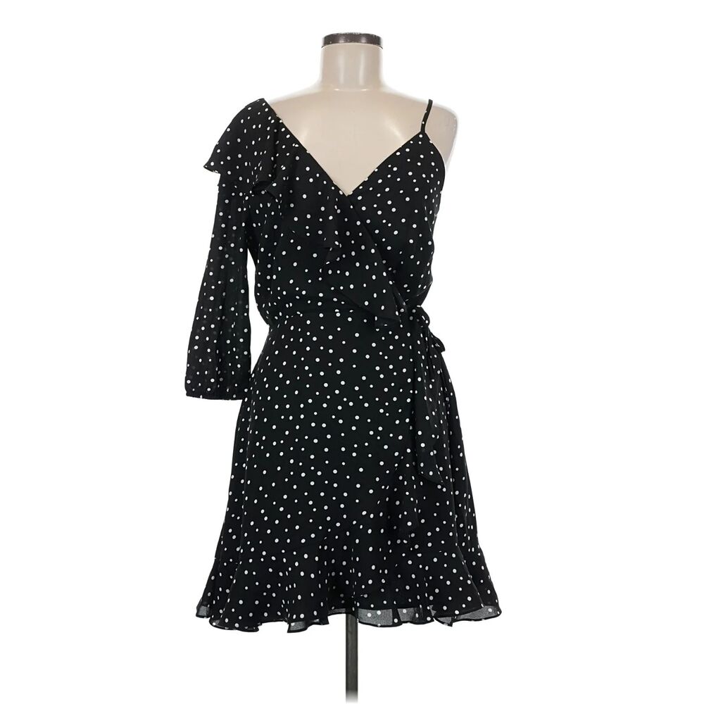 NWT Jack by BB Dakota Polka Dot One-Sleeve Dress. Size 6.